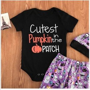 Adorable gender neutral Halloween outfit!🎃🕷👻